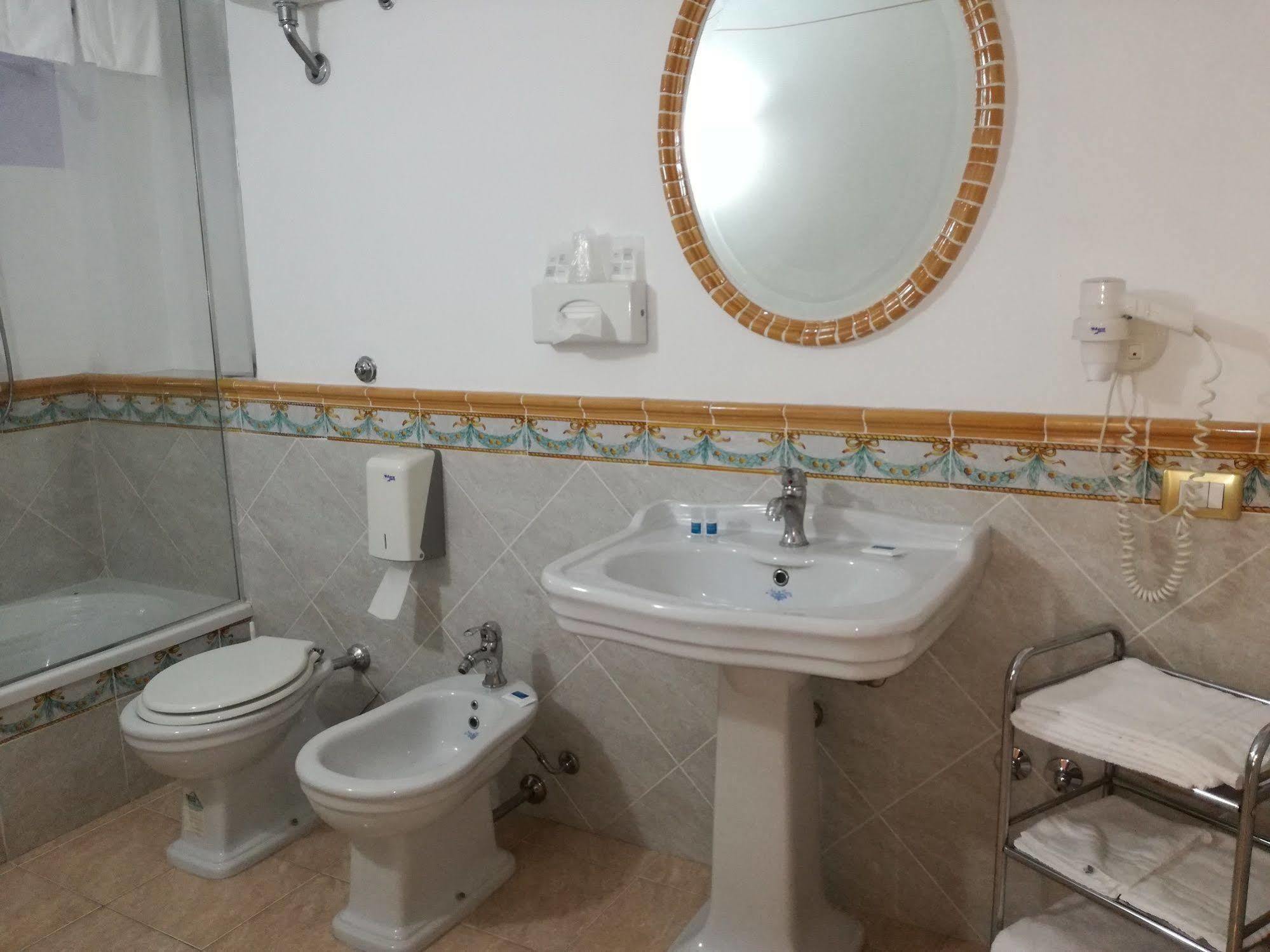Hotel Centrale Bagheria Kültér fotó