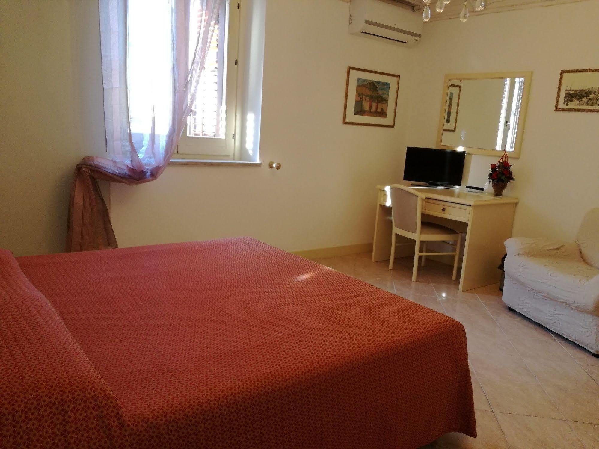Hotel Centrale Bagheria Kültér fotó